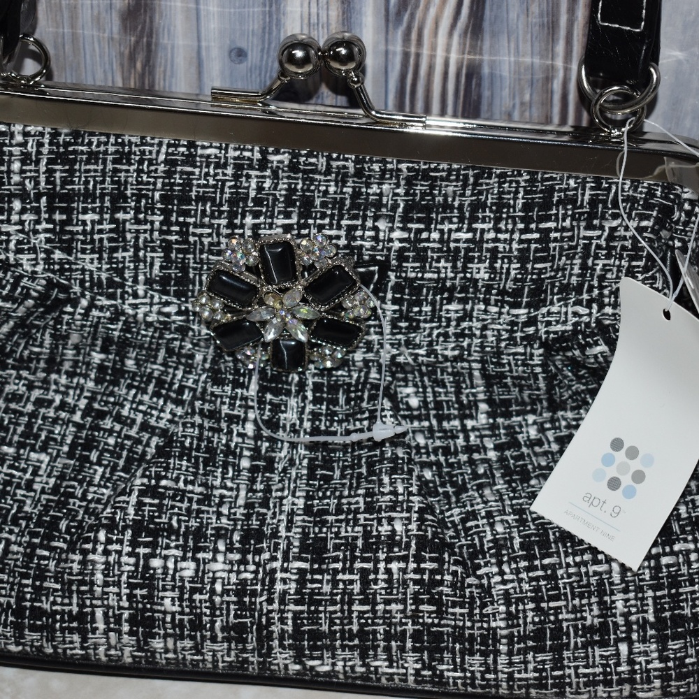 Apt. 9 Black and White Purse w/ Brooch New